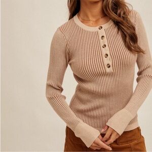 Hem & Thread ribbed knit Henley top